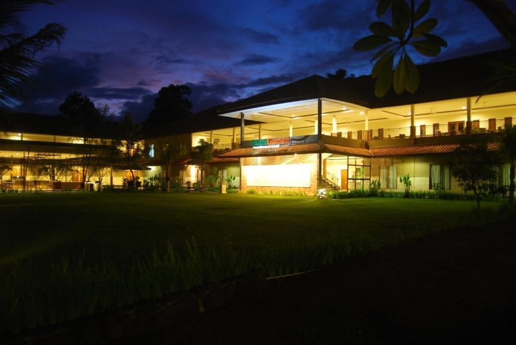 Bumi Gumati Convention Resort Bogor Exterior photo